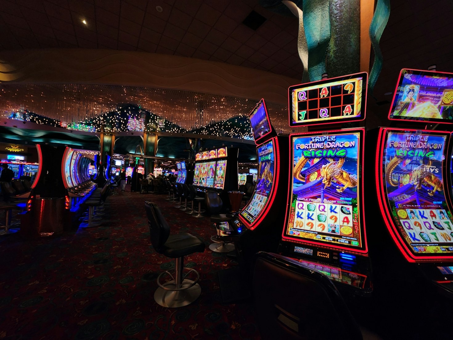 Tips Memilih Permainan Slot Yang Menjanjikan